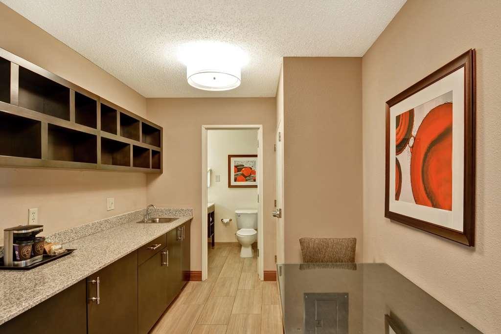 Doubletree By Hilton Hattiesburg, Ms Room photo